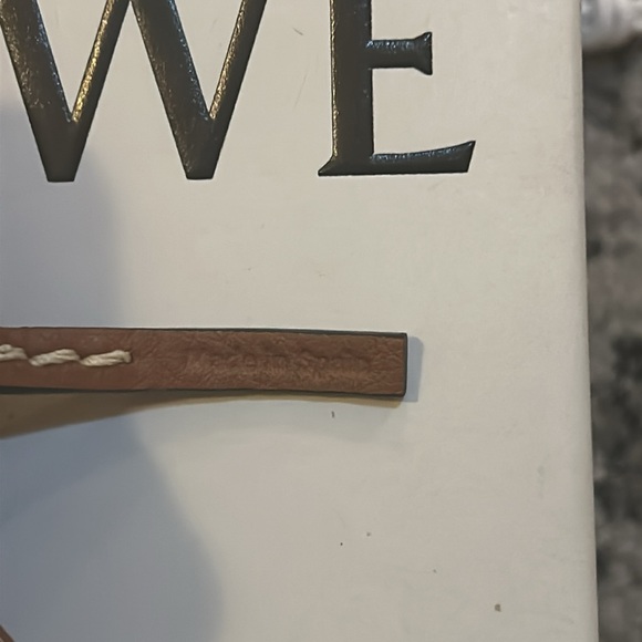 Loewe Small Anagram strap in Calfskin and Brass - Picture 7 of 7